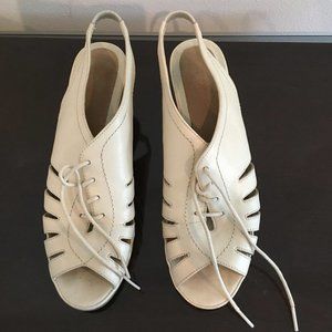 Aerosoles Cream Leather Heeled Sandals